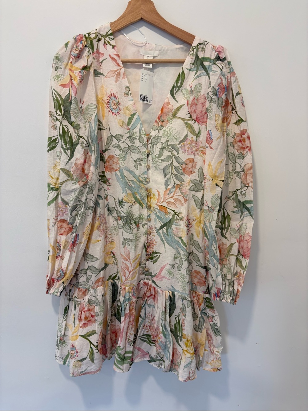 H&M White Floral V-Neck Tiered Dress - Multicolor Print
